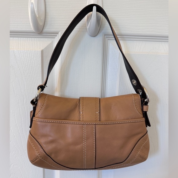 Authentic Coach Purse - Picture 7 of 17